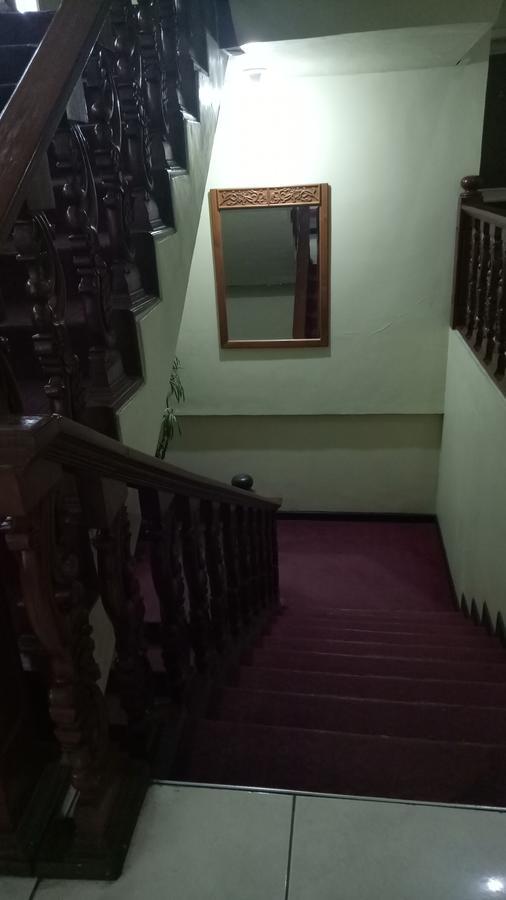 Hotel Mirah Sartika Богор Экстерьер фото